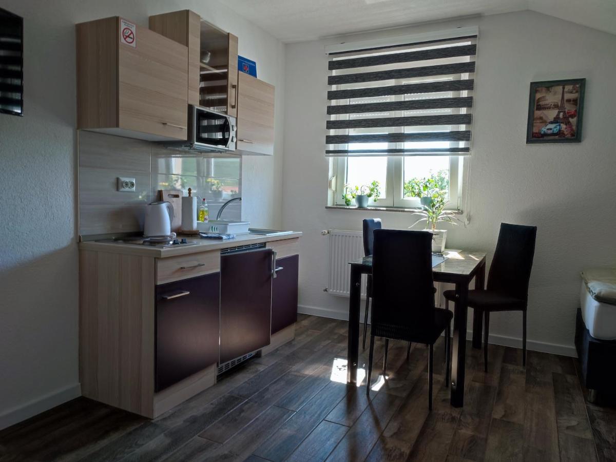 Apartman Toni Gračac Εξωτερικό φωτογραφία