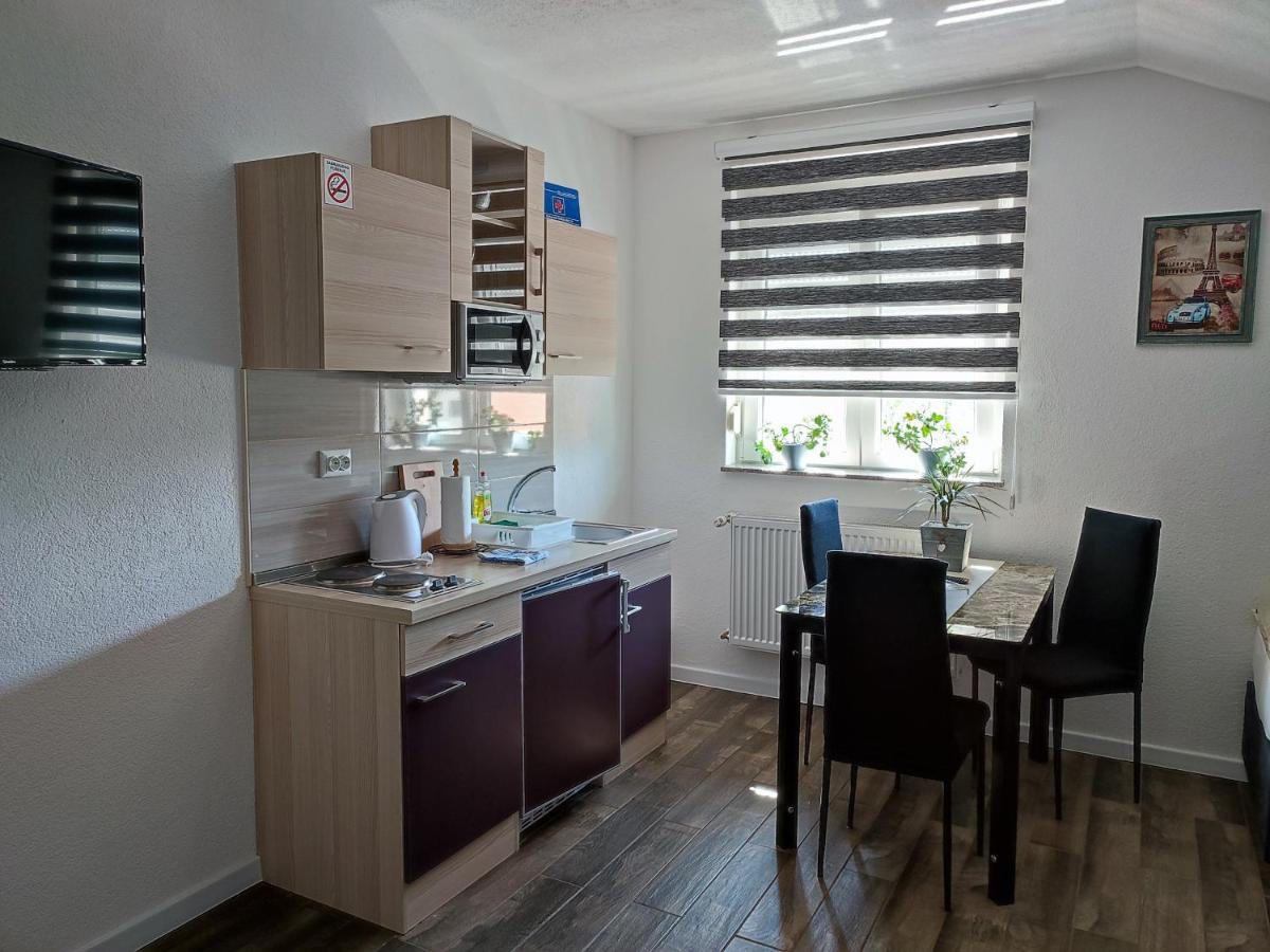 Apartman Toni Gračac Εξωτερικό φωτογραφία